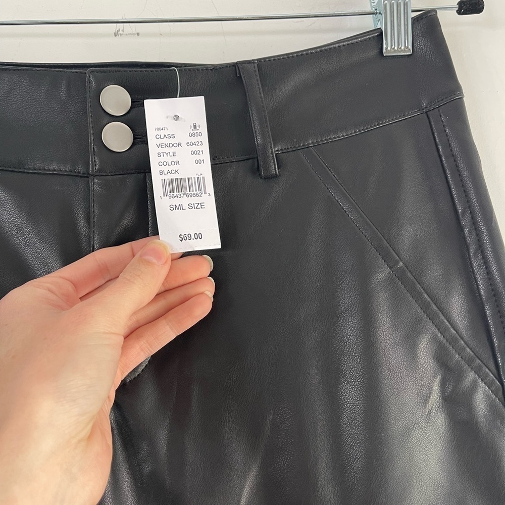 Pacsun Low Rise Black Faux Leather Cargo Pants - S - Picture 2 of 3